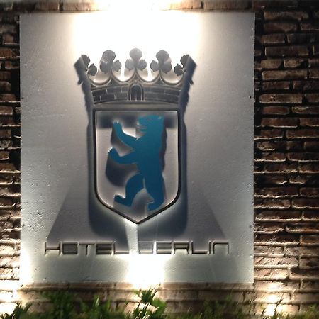Hotel Berlin Pinamar Ngoại thất bức ảnh