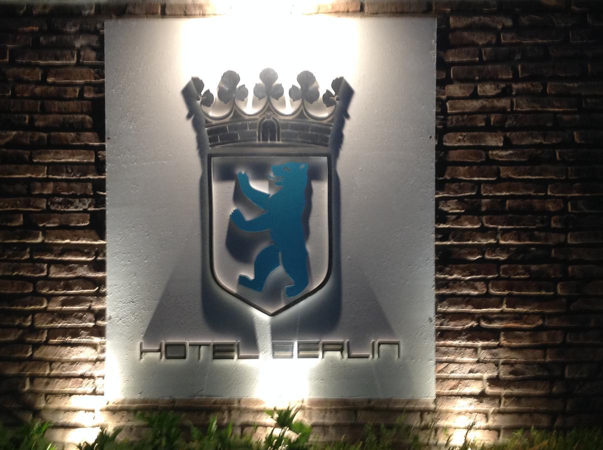 Hotel Berlin Pinamar Ngoại thất bức ảnh
